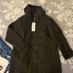 Orolay Light Long Hooded Jacket ~ NWT ~ Size Medium
